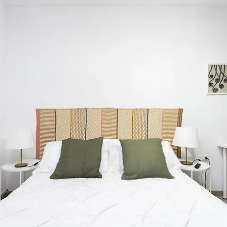 Eden 106 Surfy Stylish Bed&coffee Konukevi